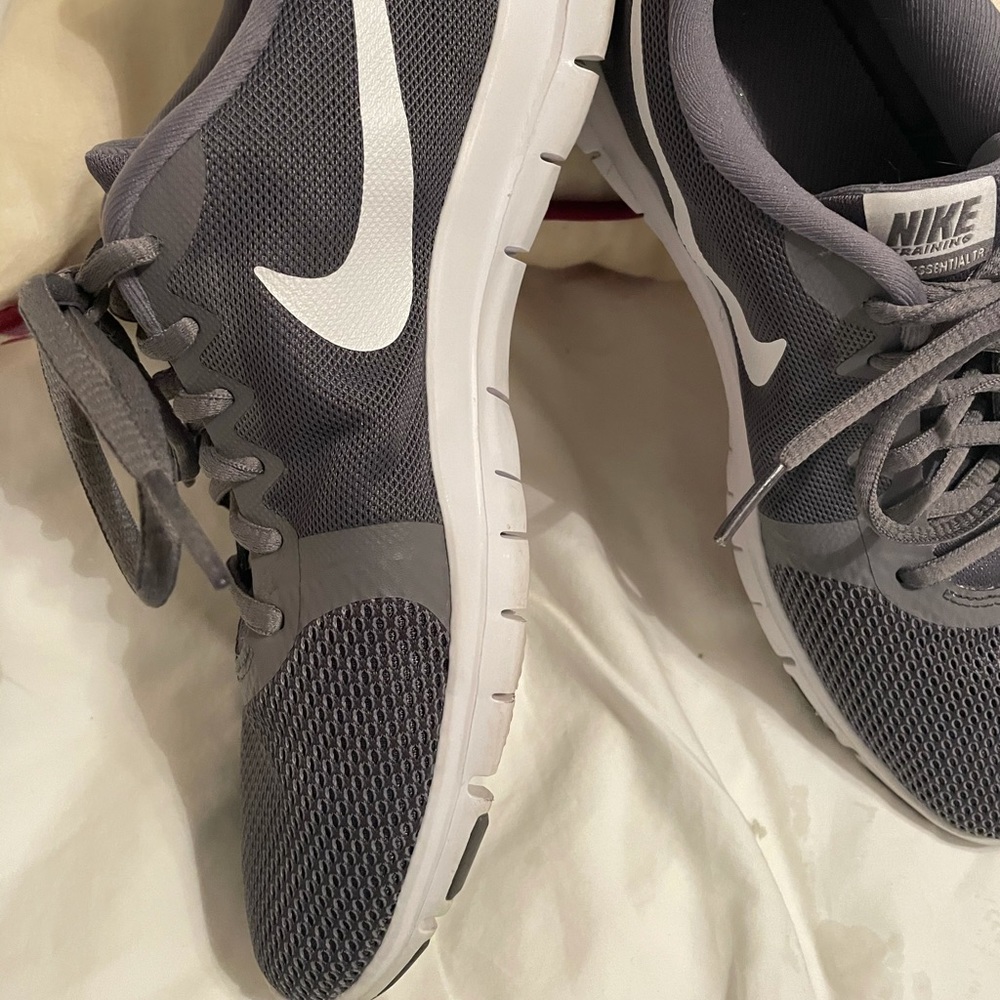 Nike Training Flex Essential Trainer - image 3